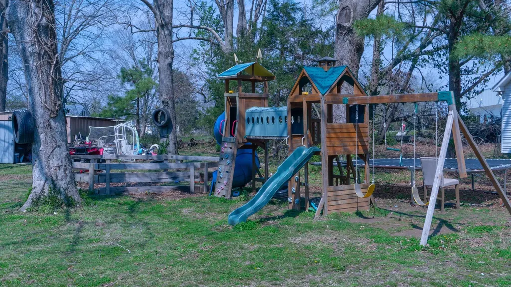 502 Church Street White Bluff TN 37187