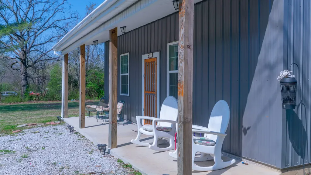 506 Church Street White Bluff TN 37187