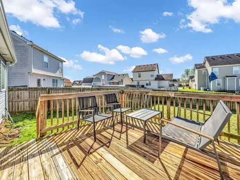 612 Fennec Way Clarksville TN 37042