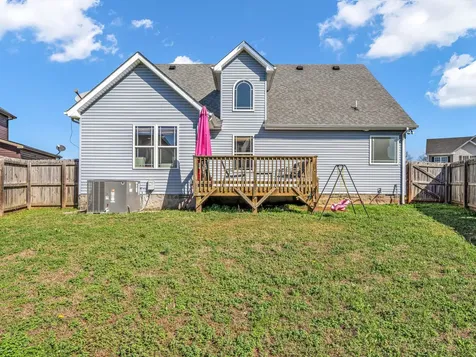 612 Fennec Way Clarksville TN 37042