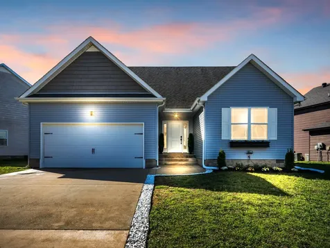 612 Fennec Way Clarksville TN 37042