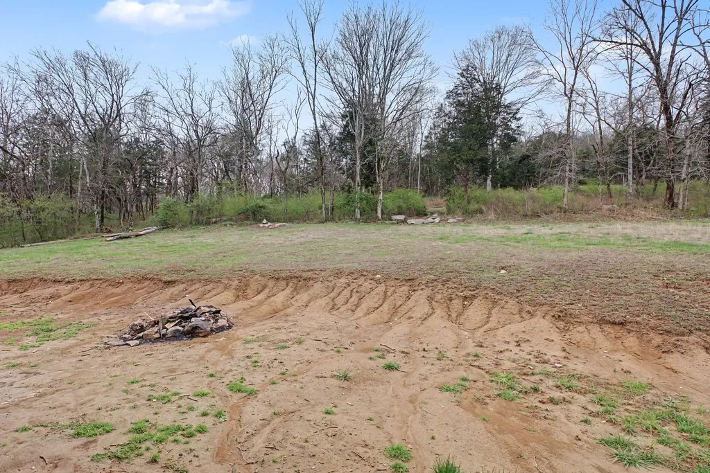 3411 Carter Branch Road Hartsville TN 37074