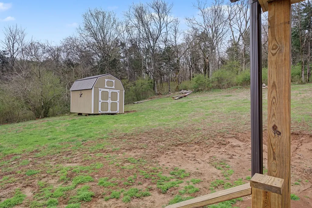 3411 Carter Branch Road Hartsville TN 37074