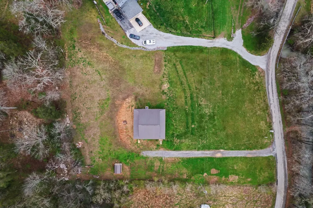 3411 Carter Branch Road Hartsville TN 37074