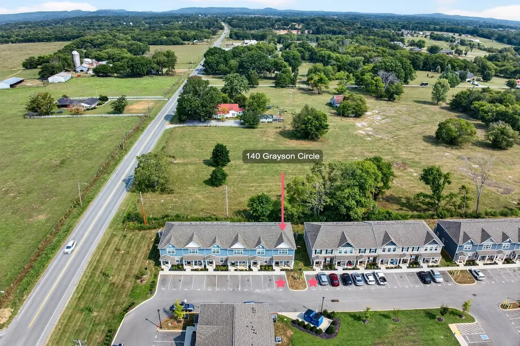 140 Grayson Circle Chapel Hill TN 37034