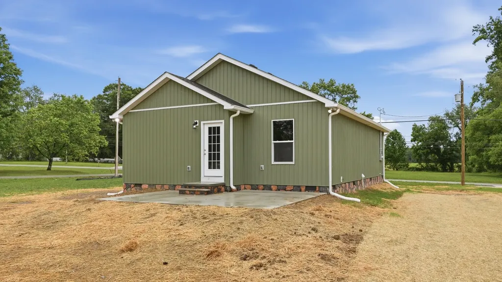 2317 E Lincoln Street Tullahoma TN 37388