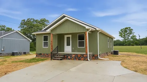 2317 E Lincoln Street Tullahoma TN 37388