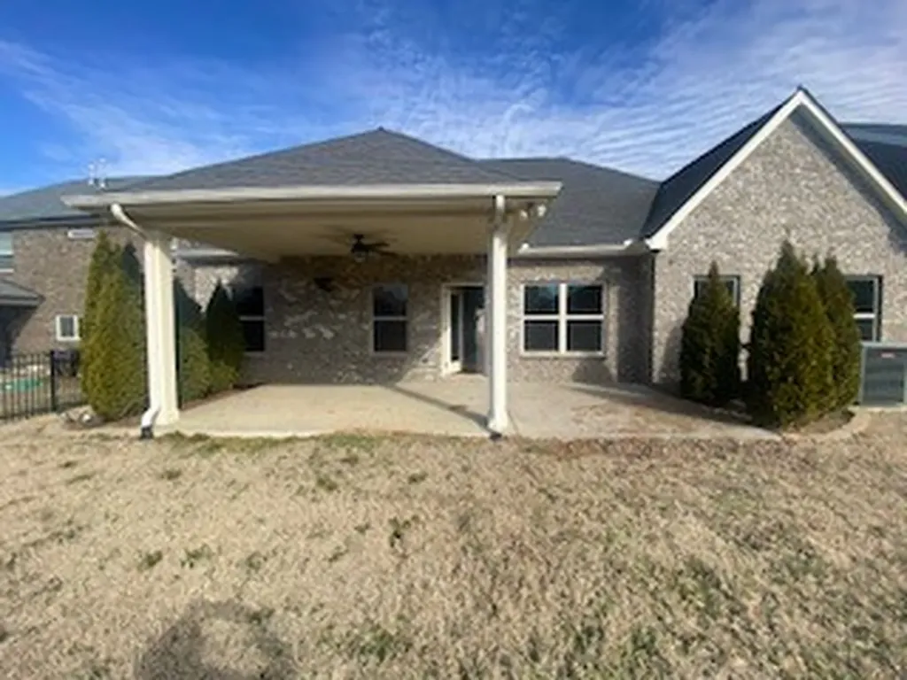 124 Grindstone Drive Gallatin TN 37066