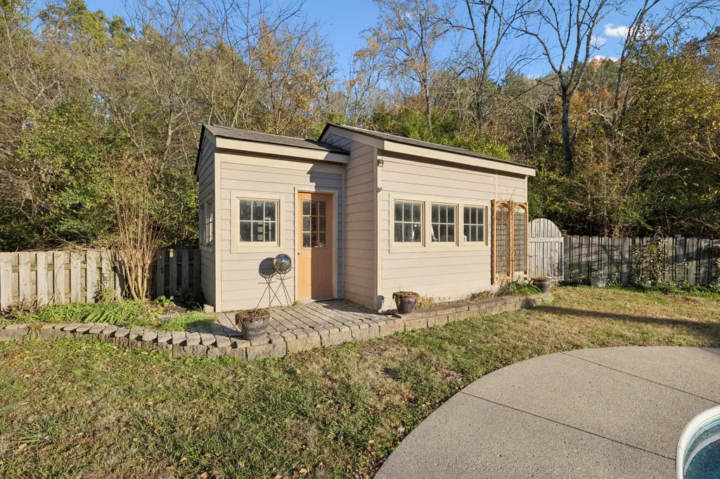 4451 Chandler Road Hermitage TN 37076