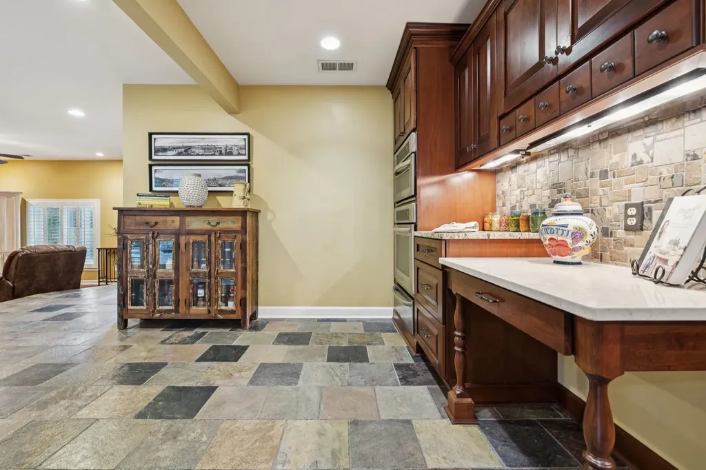4451 Chandler Road Hermitage TN 37076
