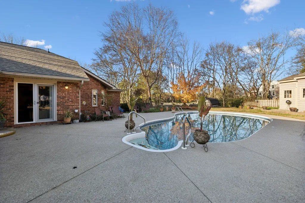 4451 Chandler Road Hermitage TN 37076