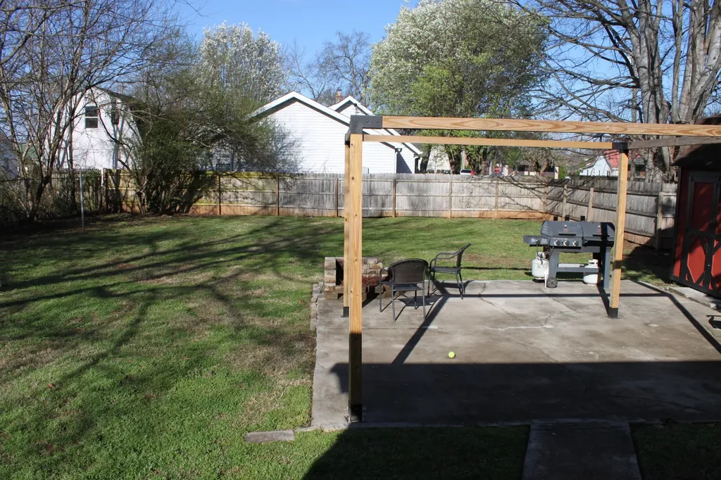 516 Wilson Avenue Lebanon TN 37087