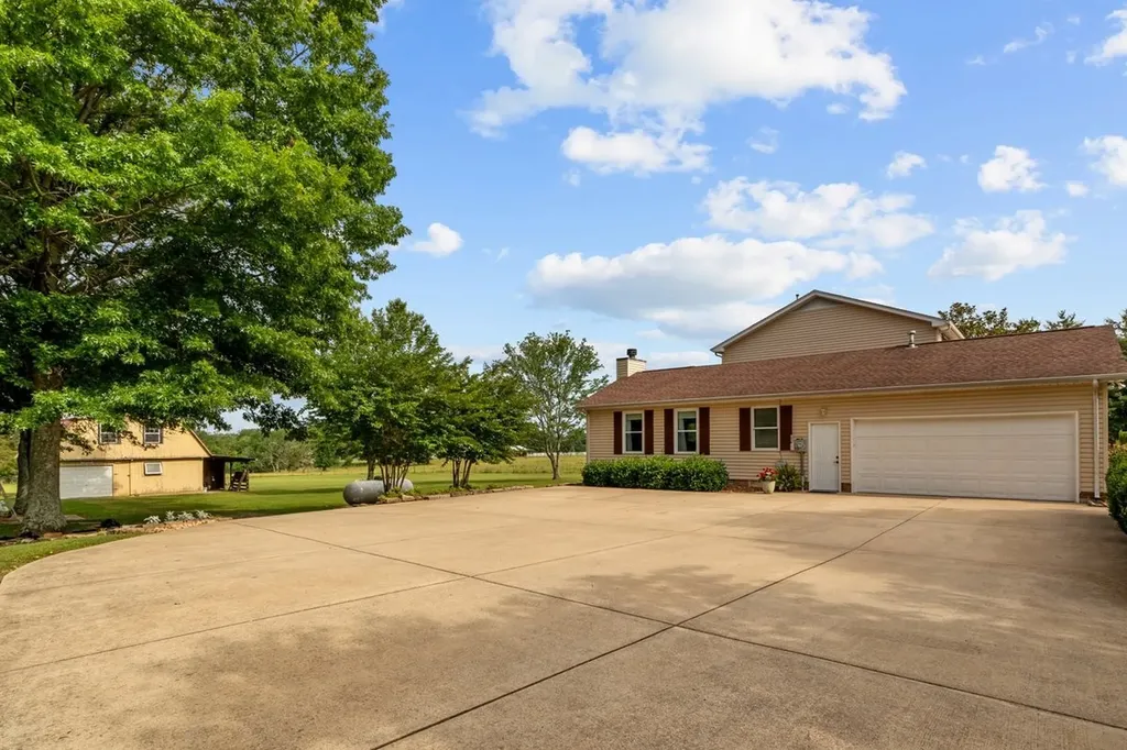 346 Spring Creek Lane Lebanon TN 37090