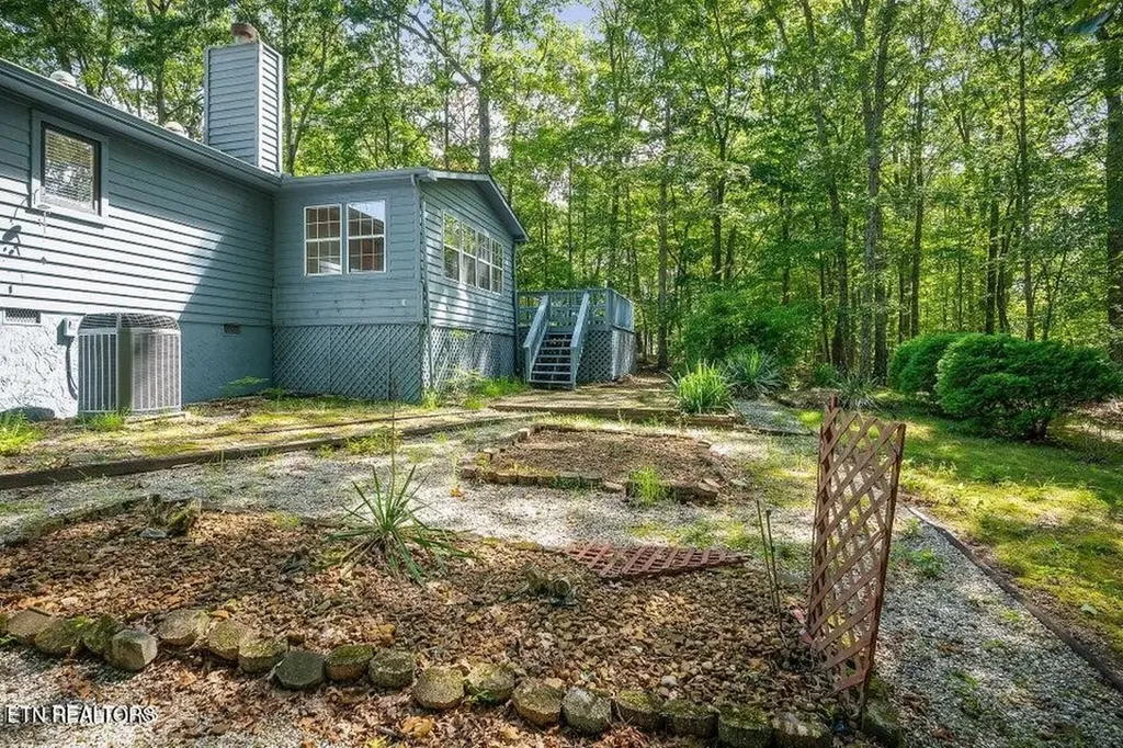 334 Lakeview Drive Crossville TN 38558