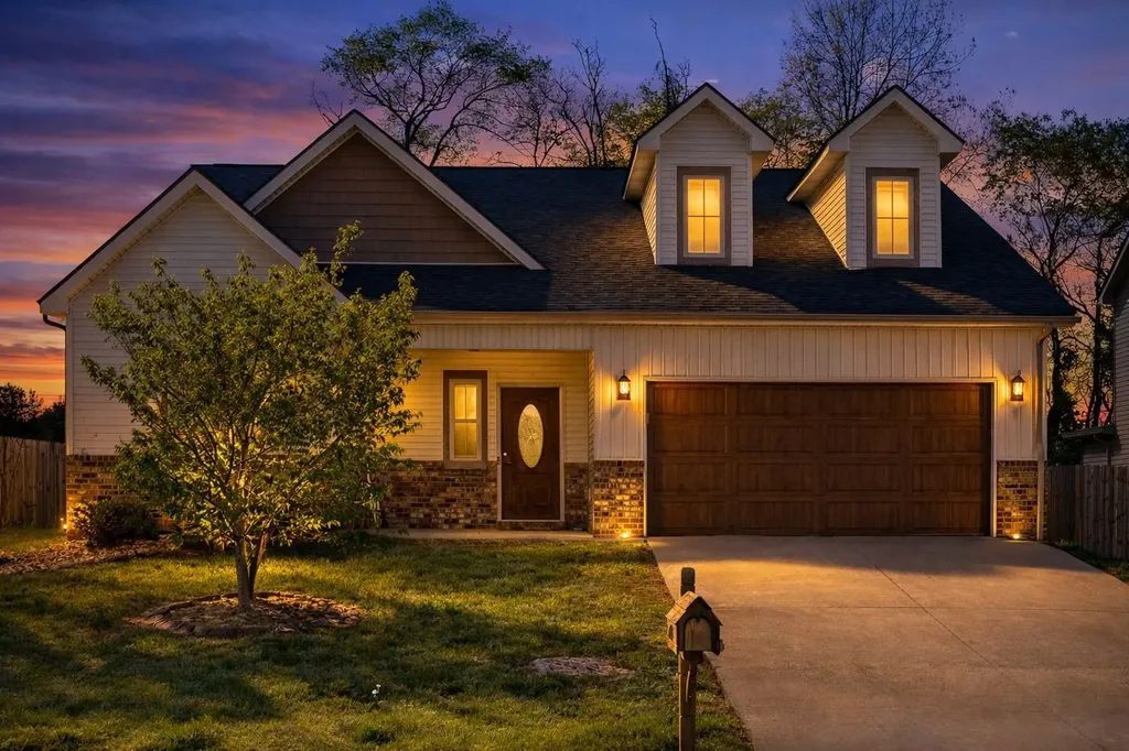 1169 Ewing Way Clarksville TN 37043
