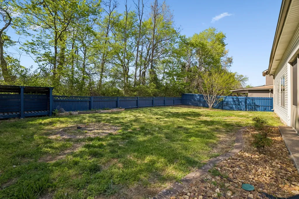 1169 Ewing Way Clarksville TN 37043