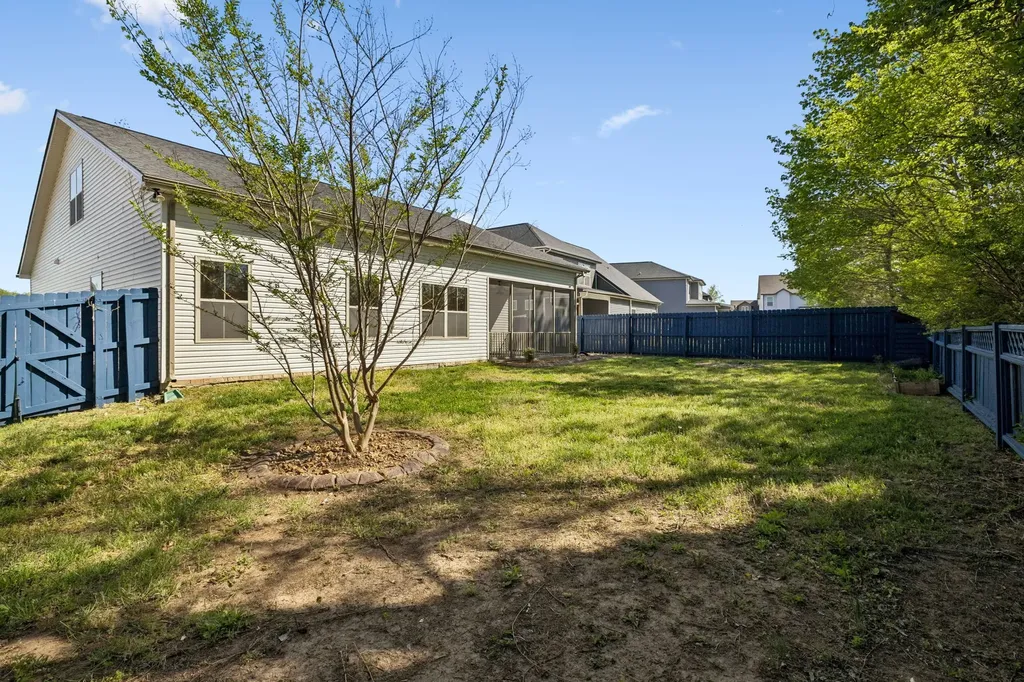 1169 Ewing Way Clarksville TN 37043