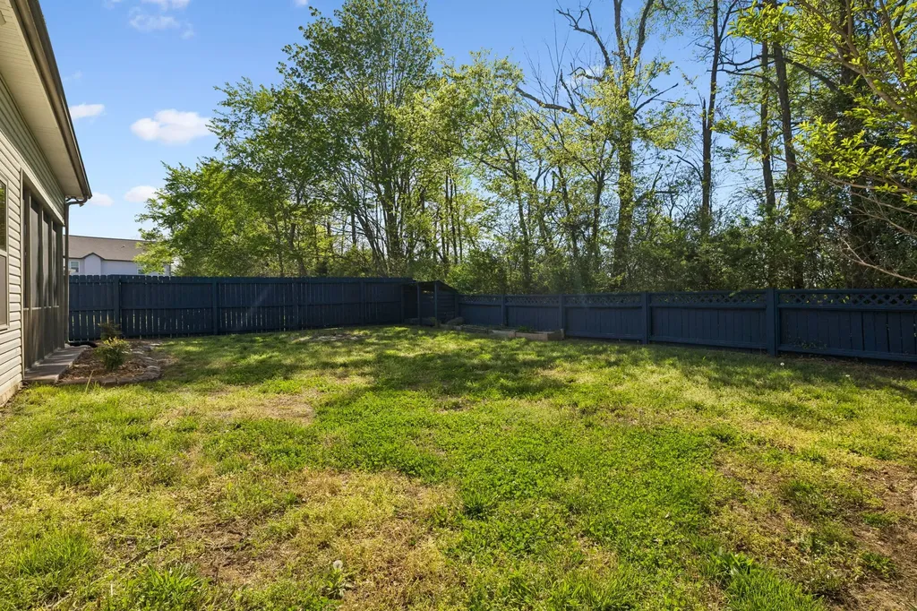 1169 Ewing Way Clarksville TN 37043