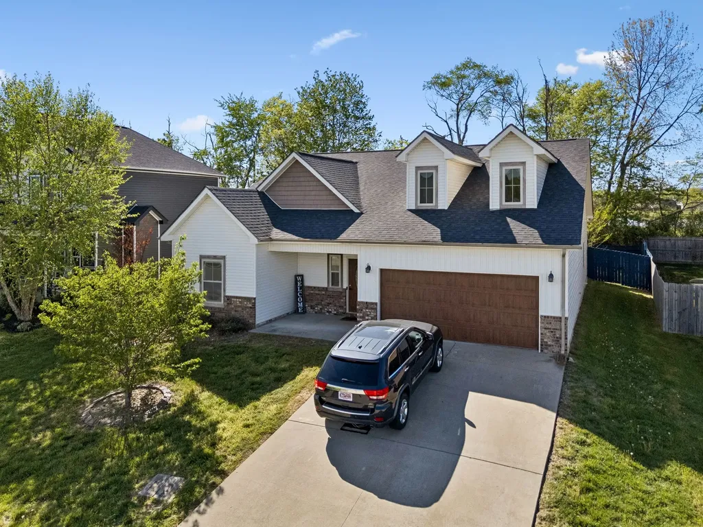 1169 Ewing Way Clarksville TN 37043
