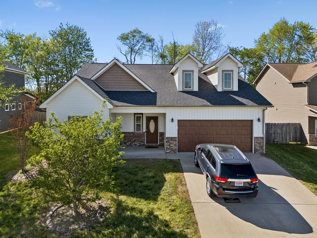 1169 Ewing Way Clarksville TN 37043