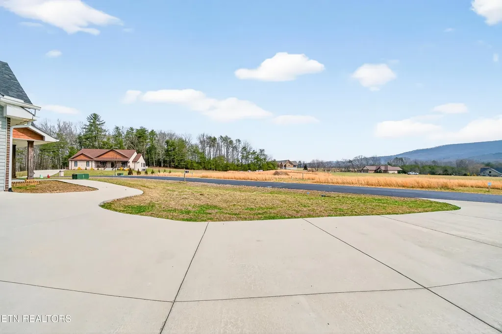 204 Suzie Court Crossville TN 38555