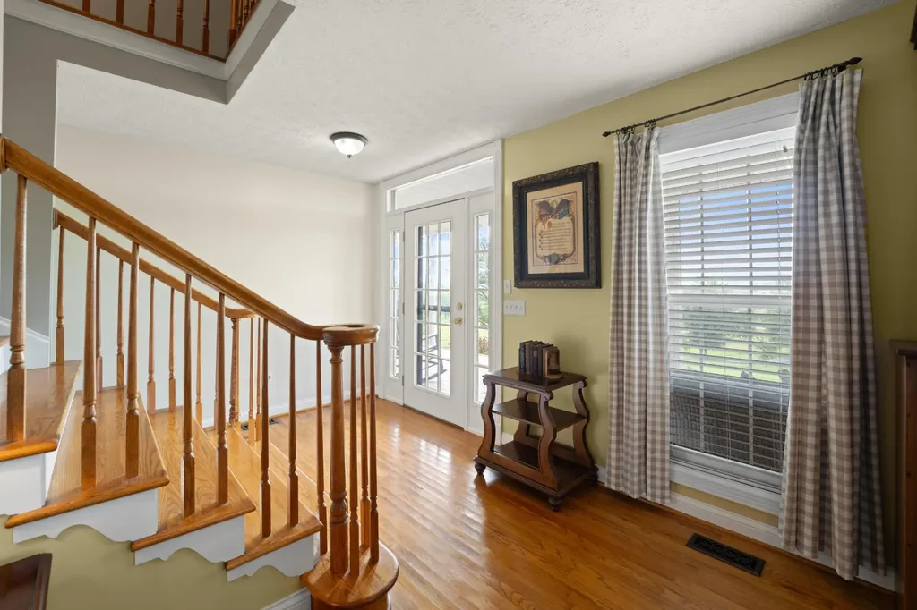 115 Main Street Pikeville TN 37367