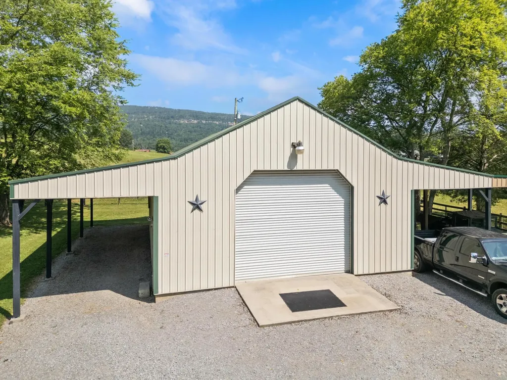115 Main Street Pikeville TN 37367
