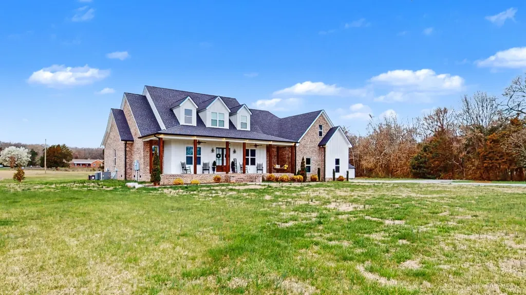 5130 Midland Road Christiana TN 37037