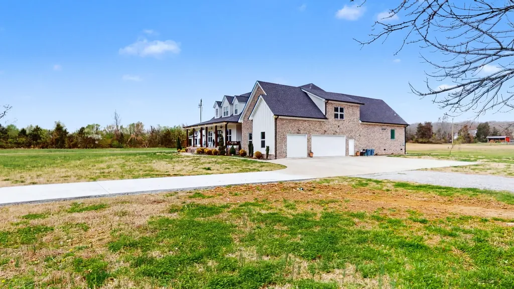 5130 Midland Road Christiana TN 37037