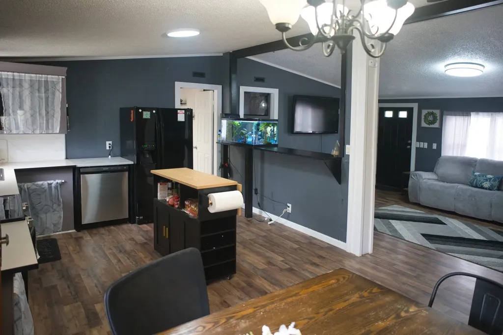 3079 Trace Creek Road White Bluff TN 37187