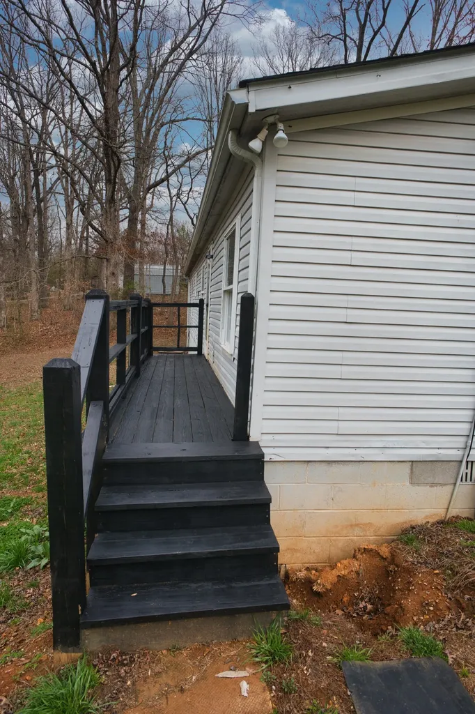 3079 Trace Creek Road White Bluff TN 37187