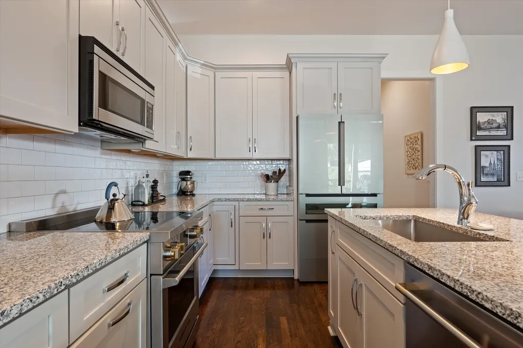 544B Croley Drive Nashville TN 37209