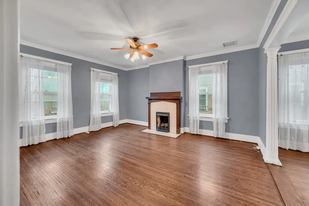 1619 18th Ave, S Nashville TN 37212