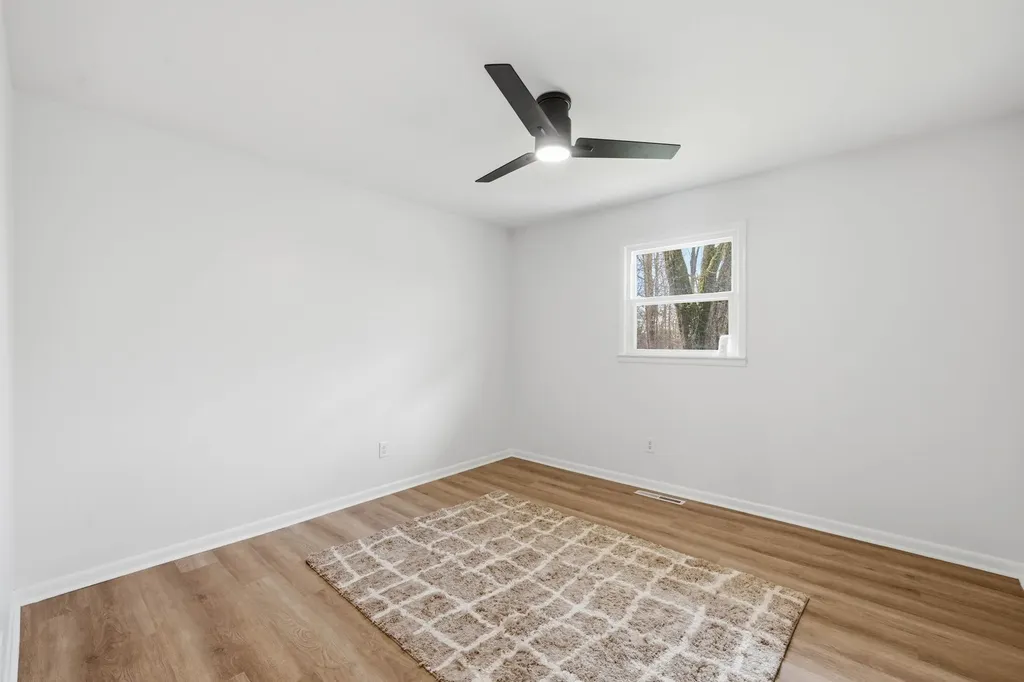 166 Bains Road Hillsboro TN 37342