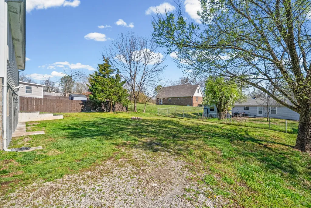 1815 Palamino Drive Clarksville TN 37042