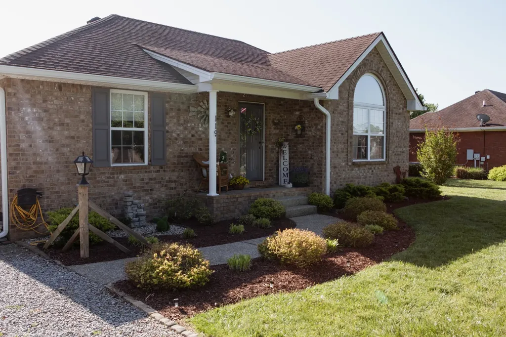 119 Irish Oaks Drive Portland TN 37148
