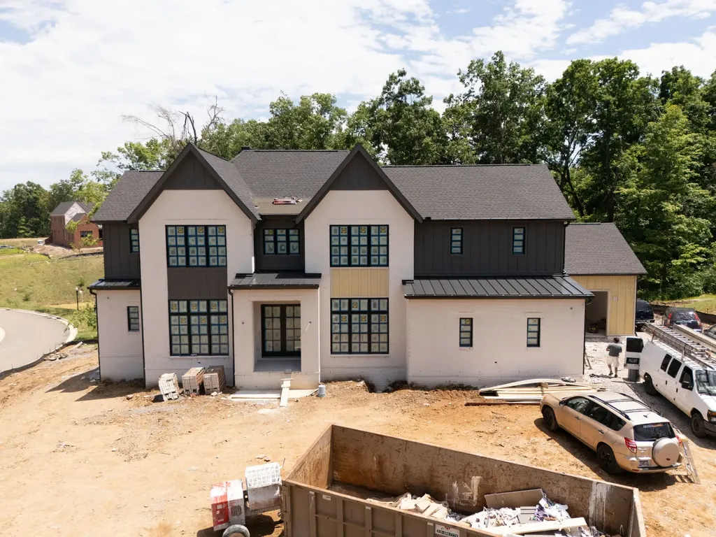9405 Dewaal Ridge Brentwood TN 37027