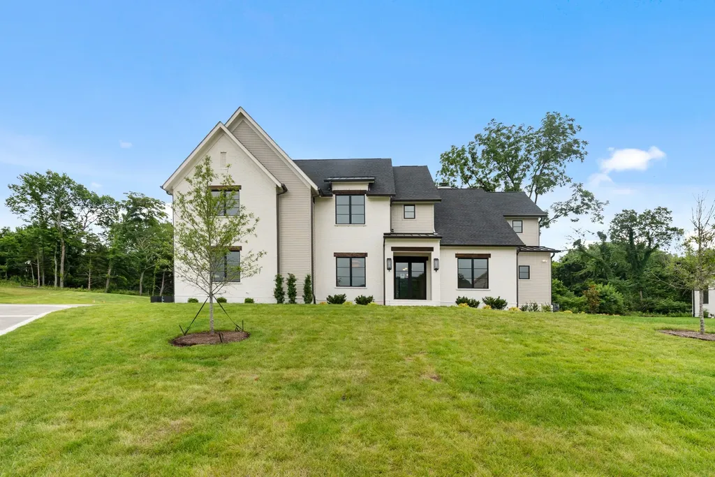 9405 Dewaal Ridge Brentwood TN 37027