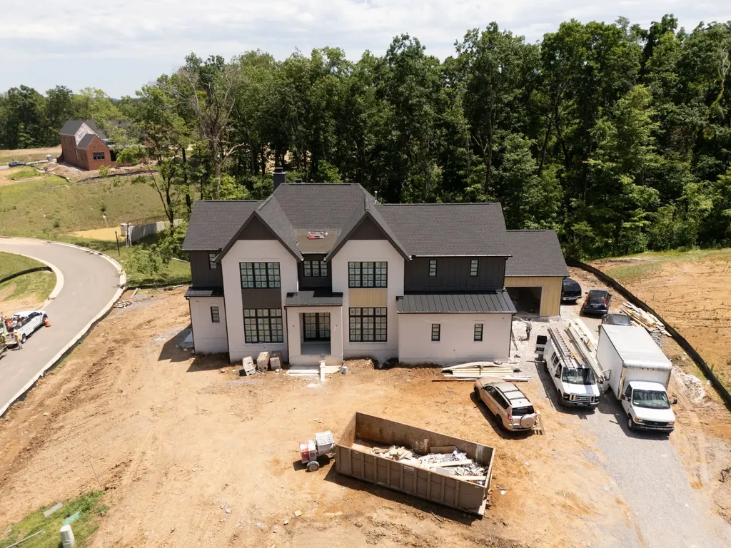 9405 Dewaal Ridge Brentwood TN 37027