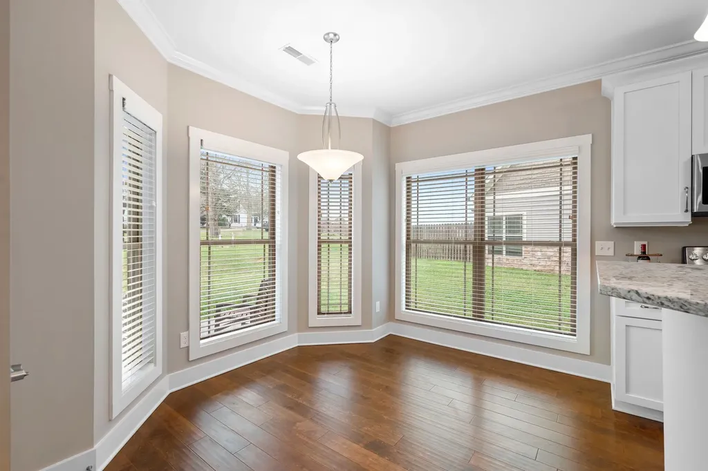 52 Island Way Winchester TN 37398