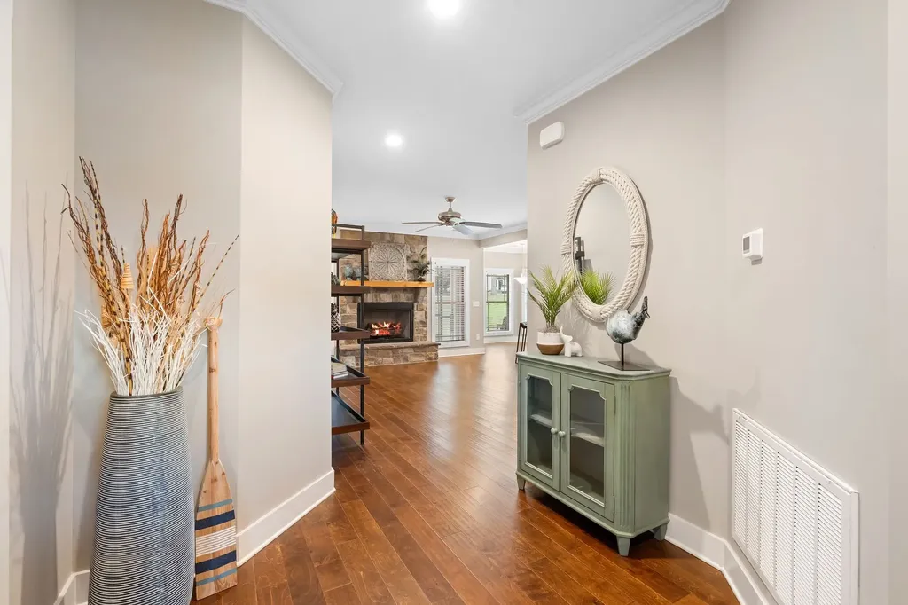 52 Island Way Winchester TN 37398