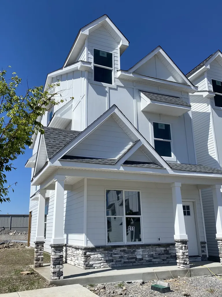 211 Carlton Lane Lebanon TN 37090