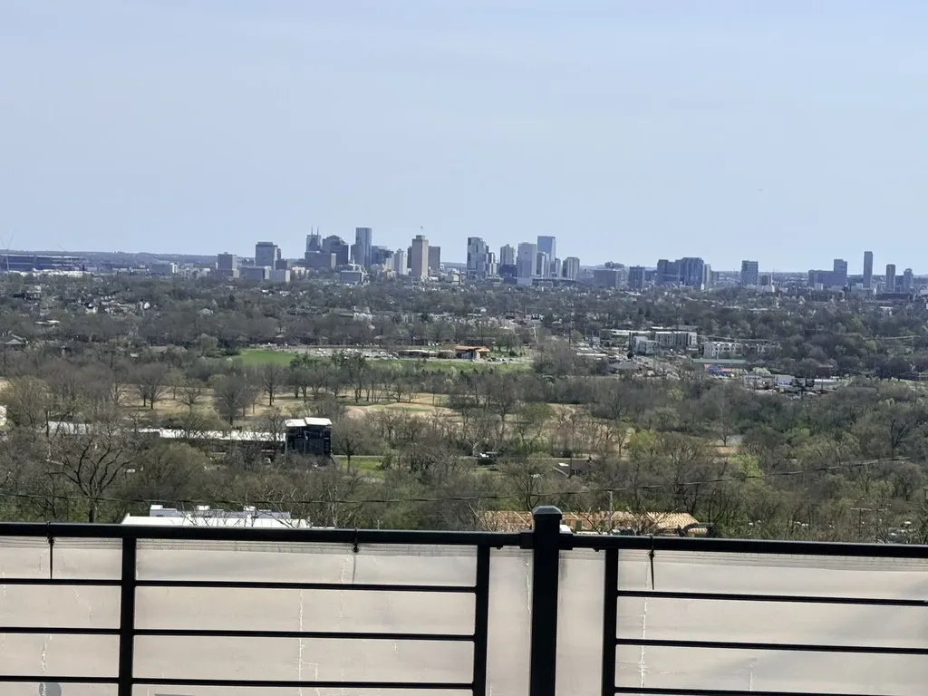 503 Summit Avenue Nashville TN 37218