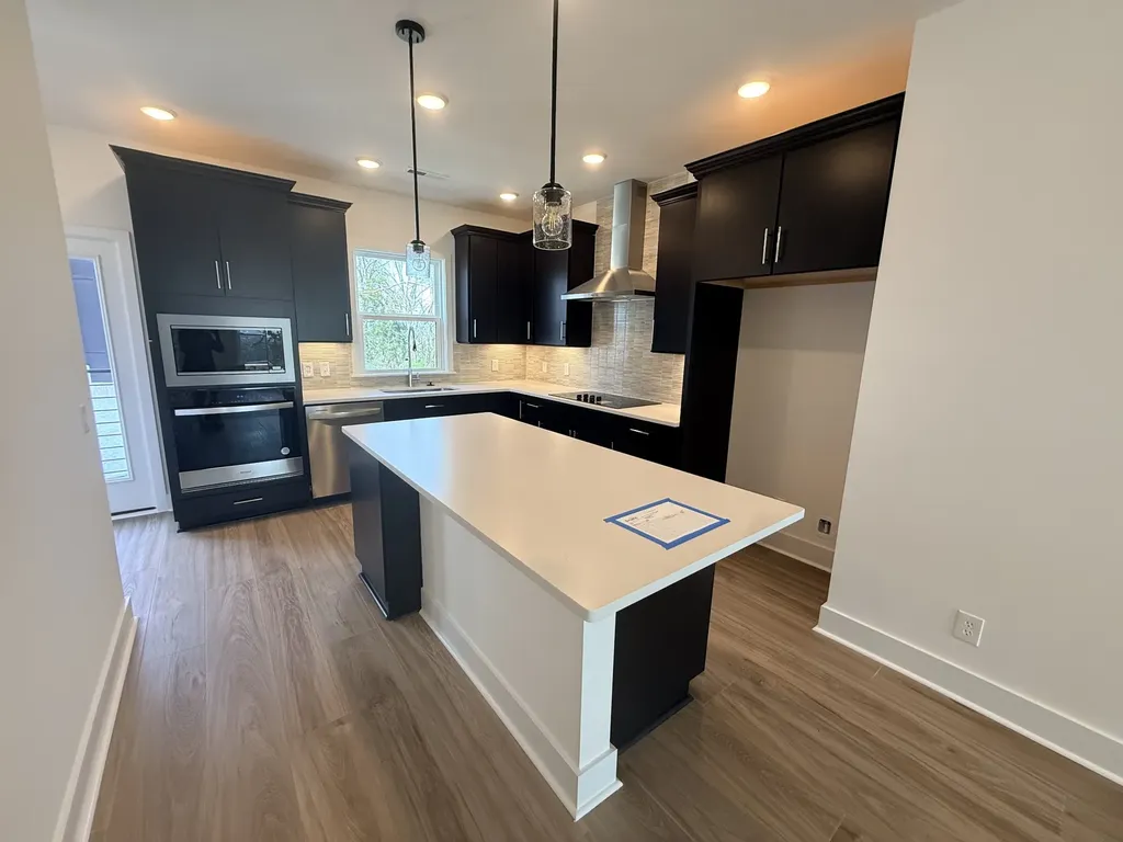 503 Summit Avenue Nashville TN 37218