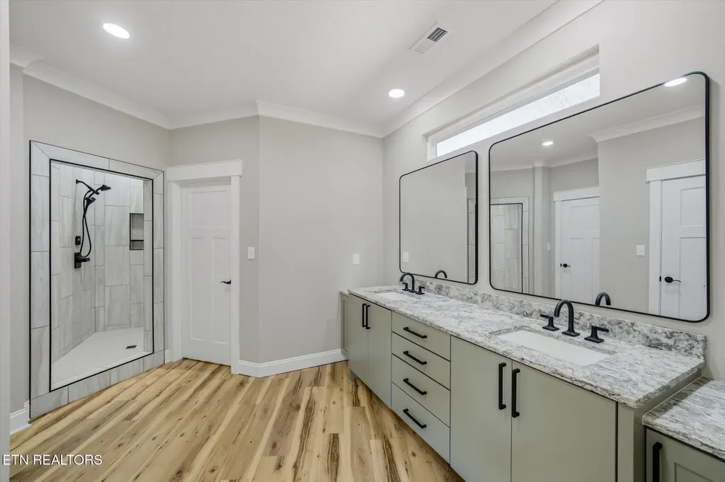 235 Charlie Lane Maryville TN 37804