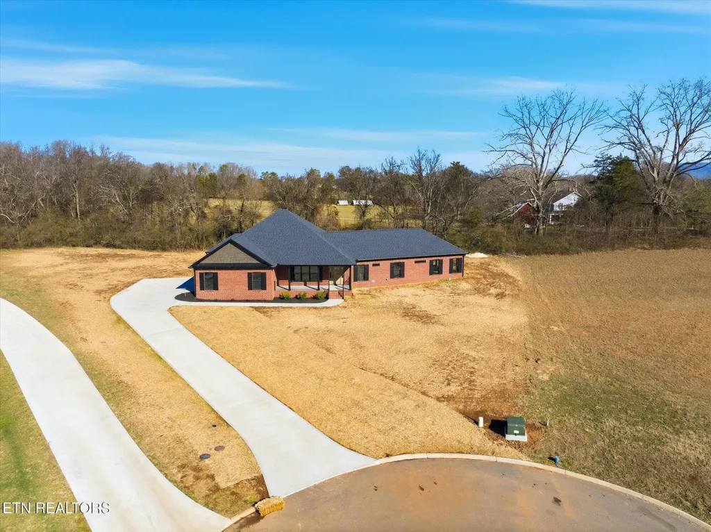 235 Charlie Lane Maryville TN 37804