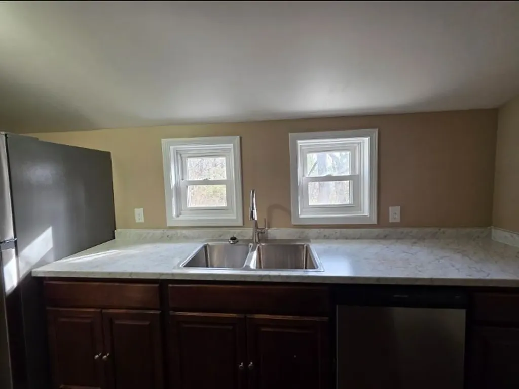 218 Locust Street Clarksville TN 37042