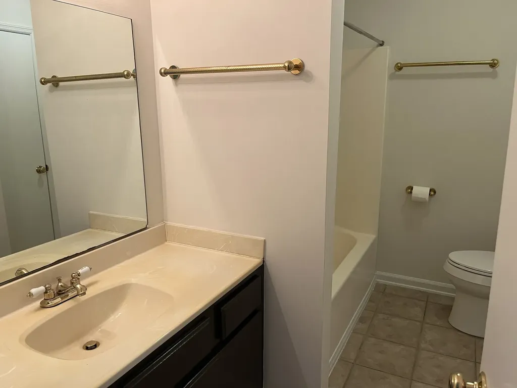 222 Edgewood Drive Hendersonville TN 37075