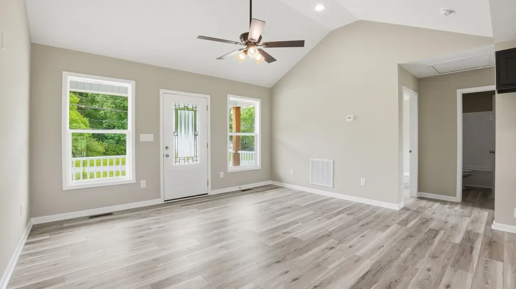 2315 E Lincoln Street Tullahoma TN 37388