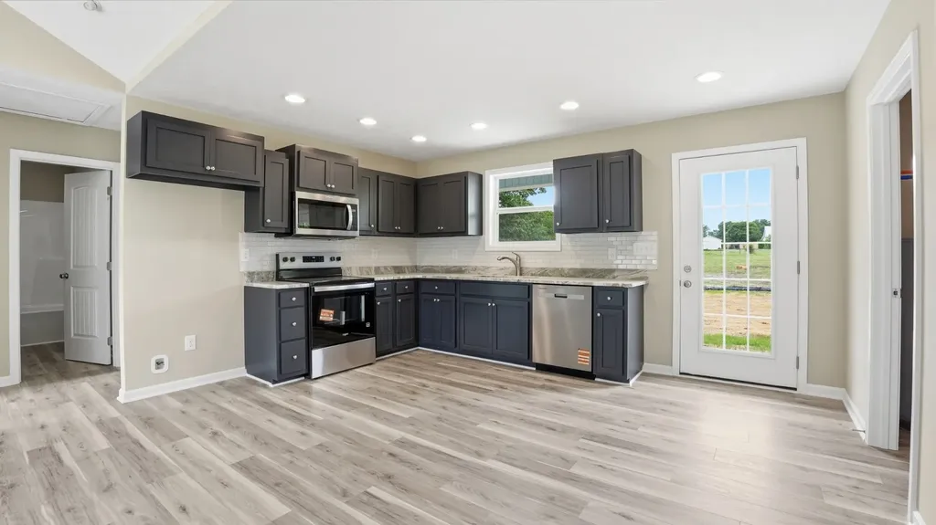 2315 E Lincoln Street Tullahoma TN 37388